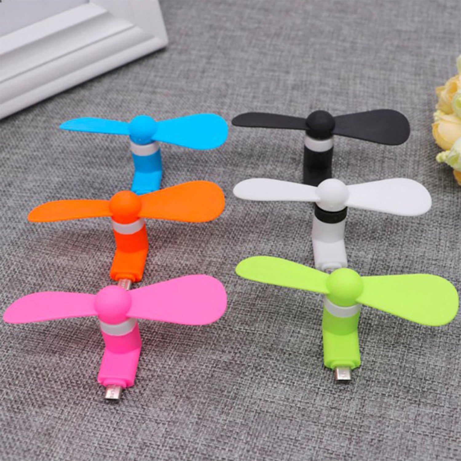 6183 Mini Usb Fan For Having Cool Air Instantly Anywhere And Anytime Purposes. 6183 Mini Usb Fan For Having Cool Air Instantly Anywhere And Anytime Purposes.